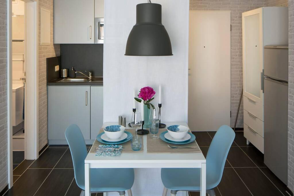 Exklusives Apartment Inklusive Netflix Und Parkplatz Karlsruhe Buitenkant foto